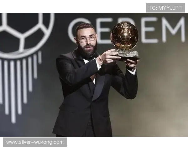 2021-22赛季封神:本泽马44球15助的金球级表现解析 2021-22赛季封神:本泽马44球15助的金球级表现解析