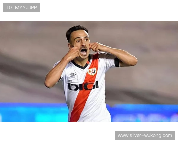 巴萨重建方向看似明确，实则阵容与战术混乱加剧，问题已逐步反映在成绩稳定性上