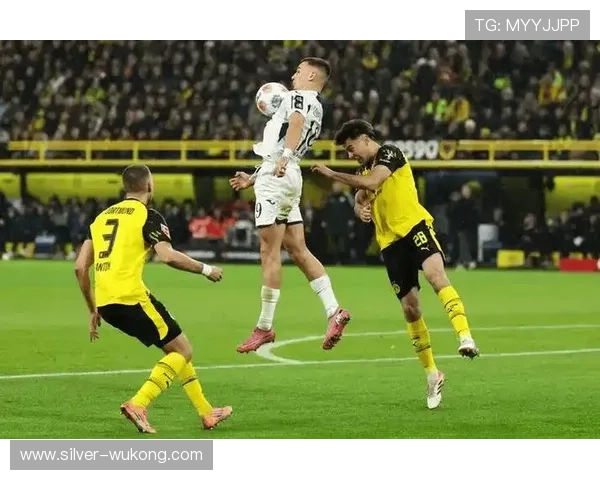 热刺边路快如闪电，节奏放缓后进攻效率明显受限